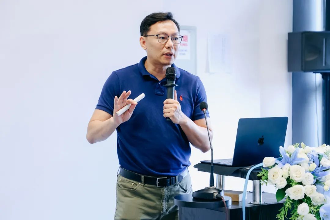 中國科學院生物與化學交叉研究中心的劉南老師 中國科學院生物與化學交叉研究中心的劉南老師